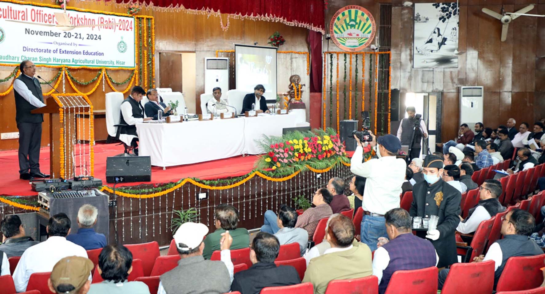 कार्यशाला को संबोधित करते कुलपति प्रो. बीआर कम्बोज। कार्यशाला को संबोधित करते कुलपति प्रो. बीआर कम्बोज।