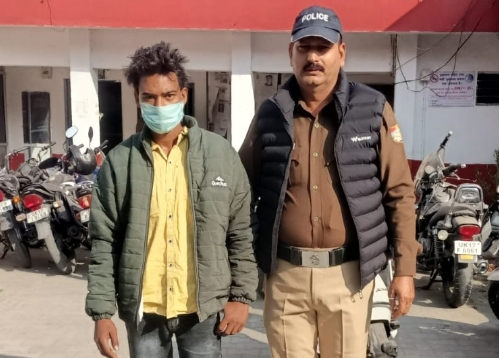 गिरफ्तार अपहरण कर्ता गिरफ्तार अपहरण कर्ता