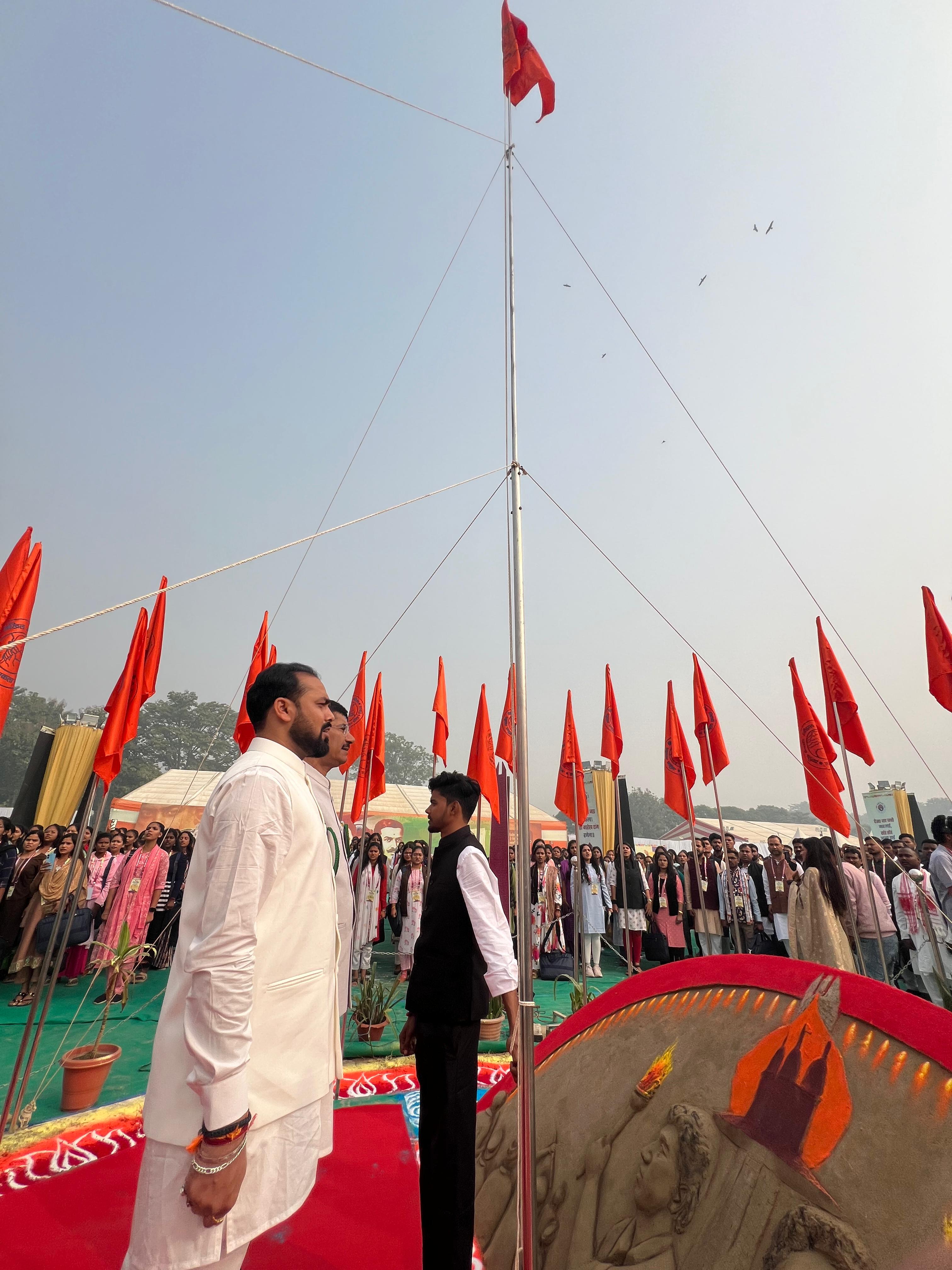 उत्तर प्रदेश के लोकनृत्यों से एबीवीपी अधिवेशन में पहुंचे प्रतिनिधियों का स्वागत। उत्तर प्रदेश के लोकनृत्यों से एबीवीपी अधिवेशन में पहुंचे प्रतिनिधियों का स्वागत।