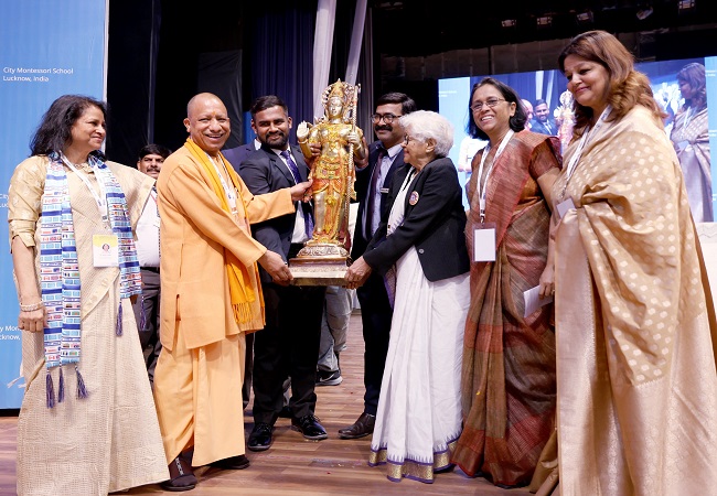 जजों के सम्मेलन में पहुंचे सीएम योगी जजों के सम्मेलन में पहुंचे सीएम योगी
