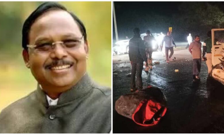 कृषि मंत्री रामविचार नेताम सड़क दुर्घटना में गंभीर रूप से घायल कृषि मंत्री रामविचार नेताम सड़क दुर्घटना में गंभीर रूप से घायल