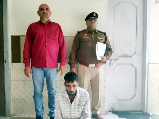 पुलिस की गिरफ्त में आरोपी मोहित। पुलिस की गिरफ्त में आरोपी मोहित।