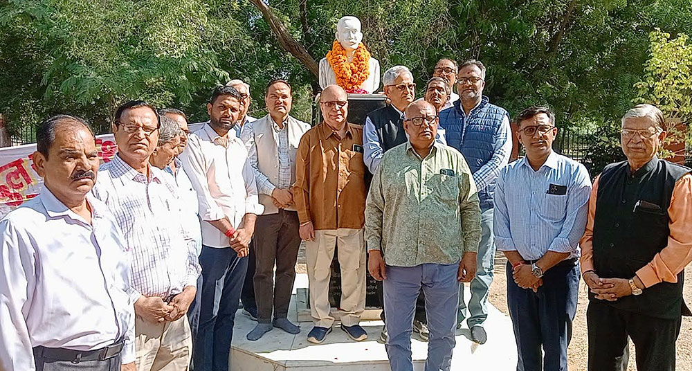 राजस्थानी के इटालियन मूल के विद्वान साहित्यकार और शोधार्थी डॉ. एल पी तेस्सीतोरी की 105वीं पुण्यतिथि पर श्रद्धांजलि और शब्दांजलि