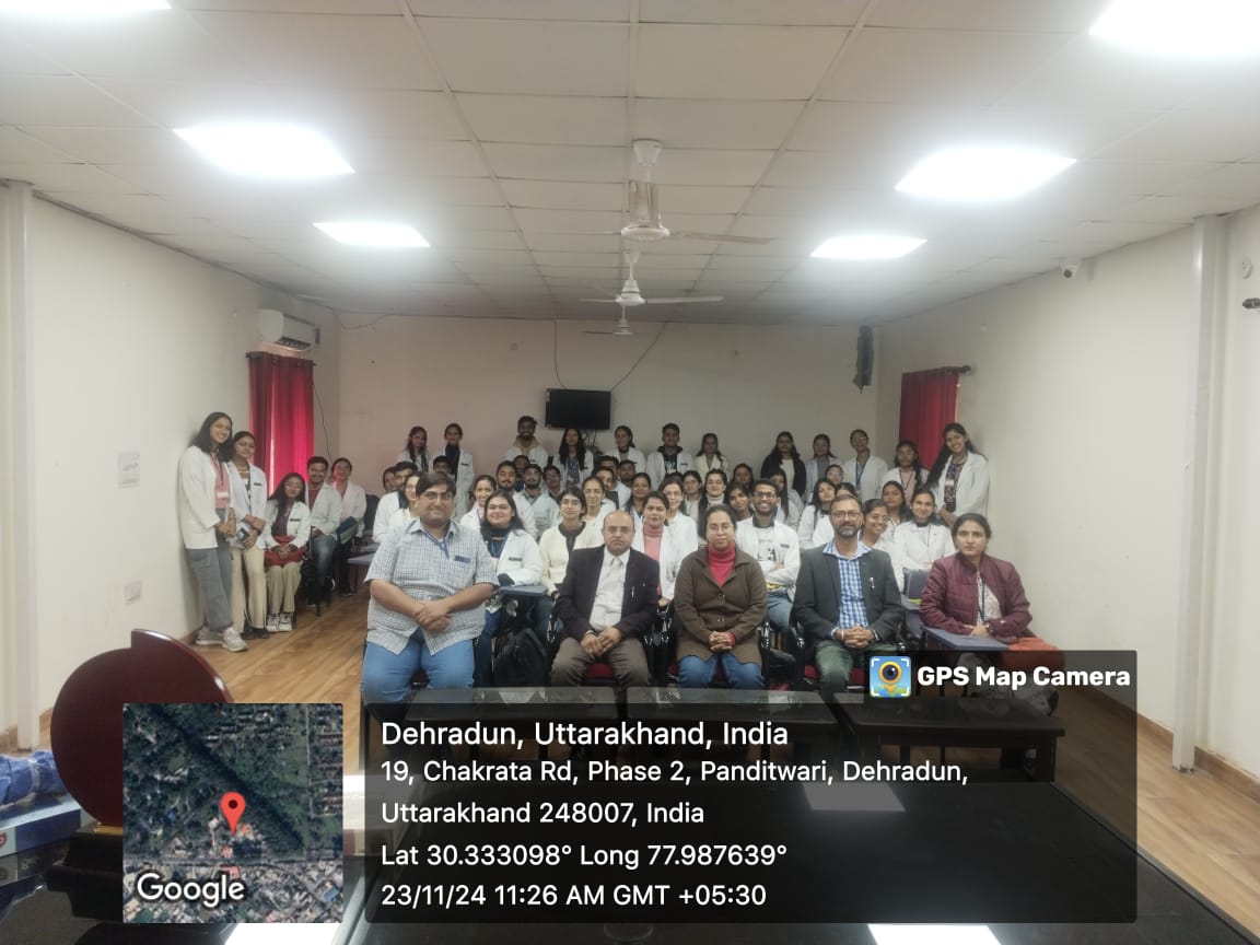 पतंजलि आयुर्वेद कॉलेज के छात्रों का शैक्षिक भ्रमण पतंजलि आयुर्वेद कॉलेज के छात्रों का शैक्षिक भ्रमण