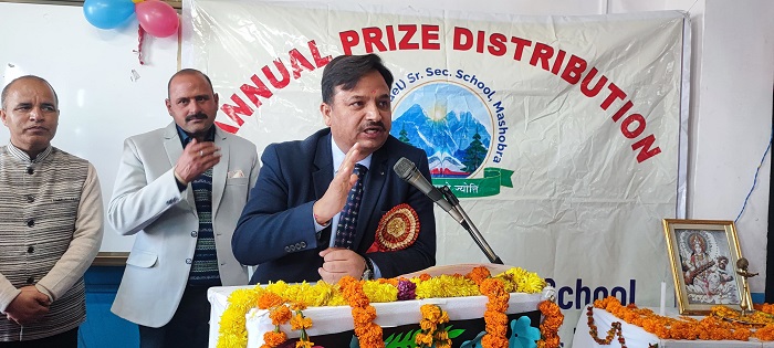 शिमला के उपायुक्त अनुपम कश्यप शिमला के उपायुक्त अनुपम कश्यप