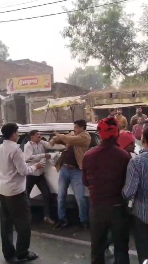 वायरल वीडियो: फोटो बच्चा गुप्ता वायरल वीडियो: फोटो बच्चा गुप्ता
