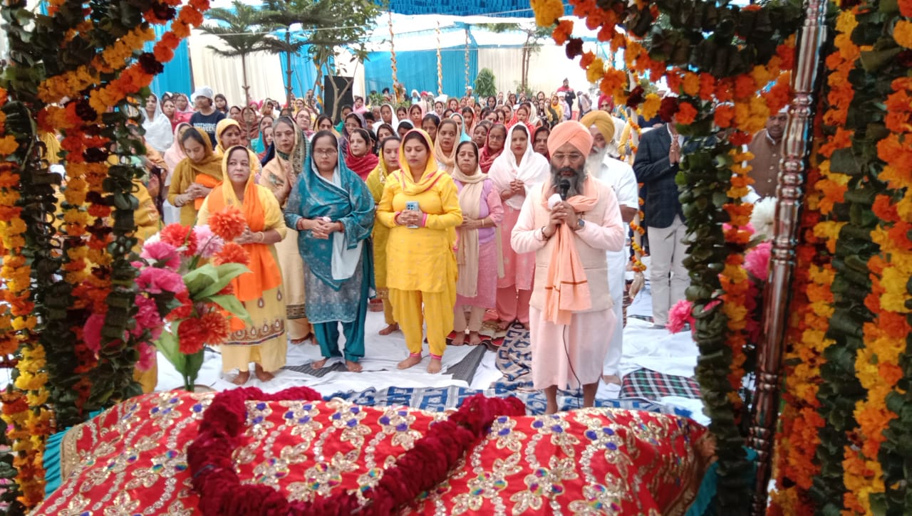 गुरु नानक देव का प्रकाश उत्सव गुरु नानक देव का प्रकाश उत्सव