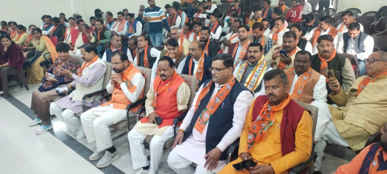 भारत के विकसित राष्ट्र बनने तक भाजपा को कोई हरा नहीं सकता- केशव प्रसाद भारत के विकसित राष्ट्र बनने तक भाजपा को कोई हरा नहीं सकता- केशव प्रसाद