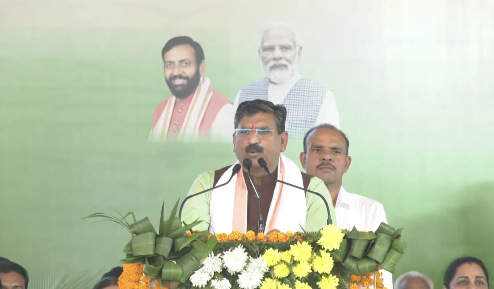 रैली को संबोधित करते हुए मंत्री बेदी। रैली को संबोधित करते हुए मंत्री बेदी।