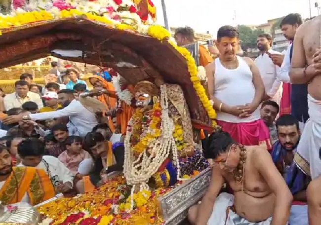 भगवान महाकाल की राजसी सवारी भगवान महाकाल की राजसी सवारी