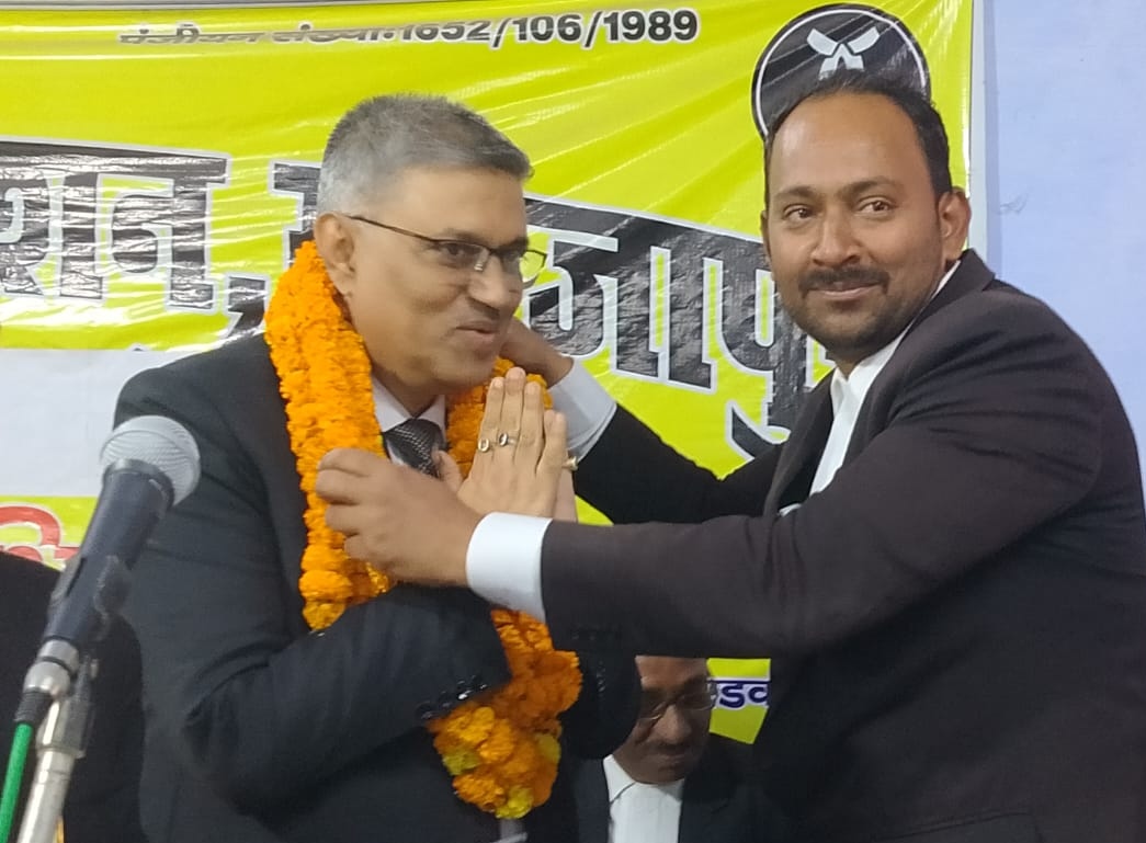 नवागत जनपद न्यायाधीश का स्वागत समारोह। नवागत जनपद न्यायाधीश का स्वागत समारोह।