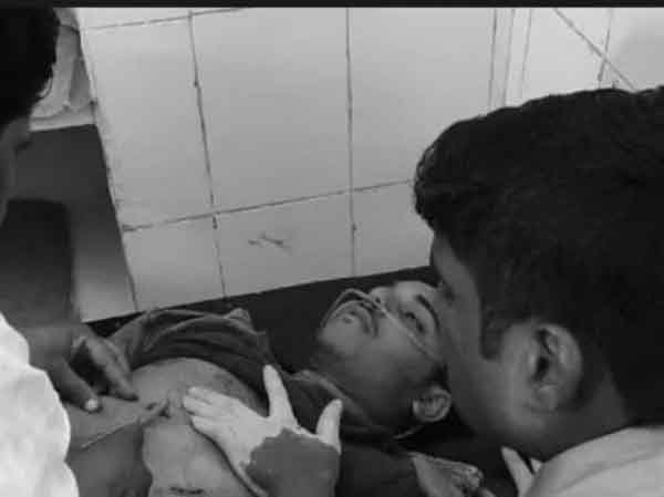 छतरपुर : प्रेम प्रसंग के चलते युवक काे चाकू से गाेदकर माैत के घाट उतार छतरपुर : प्रेम प्रसंग के चलते युवक काे चाकू से गाेदकर माैत के घाट उतार