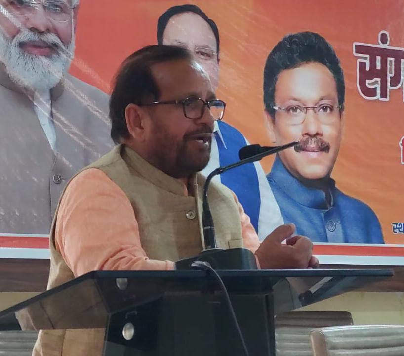 मूल संविधान में नहीं थे समाजवादी और सेक्यूलर शब्द : डॉ आरए वर्मा मूल संविधान में नहीं थे समाजवादी और सेक्यूलर शब्द : डॉ आरए वर्मा