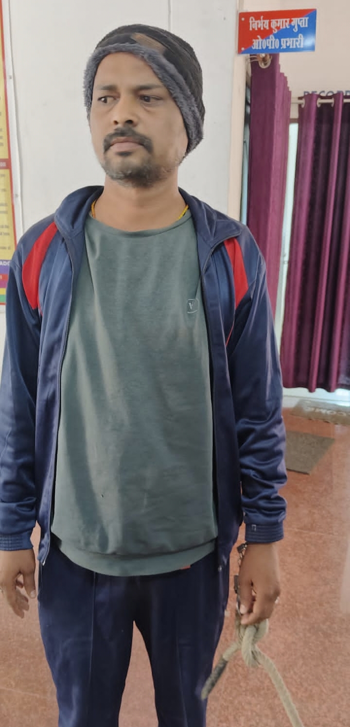 गिरफ्तार आरोपी गिरफ्तार आरोपी