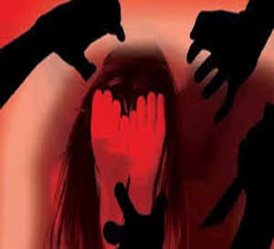 कानपुर: सामहिक दुष्कर्म मामले की सांकेतिक छाया चित्र कानपुर: सामहिक दुष्कर्म मामले की सांकेतिक छाया चित्र