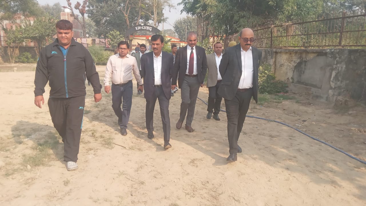जिला जज व जिलाधिकारी ने किया संप्रेक्षण गृह का संयुक्त निरीक्षण जिला जज व जिलाधिकारी ने किया संप्रेक्षण गृह का संयुक्त निरीक्षण