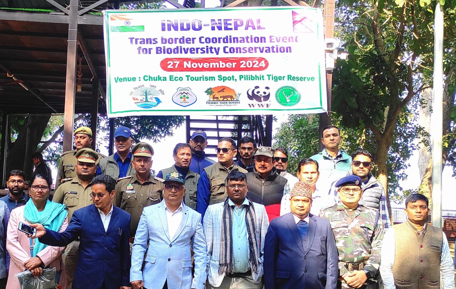 कार्यक्रम में उपस्थित वन विभाग के अधिकारी कार्यक्रम में उपस्थित वन विभाग के अधिकारी