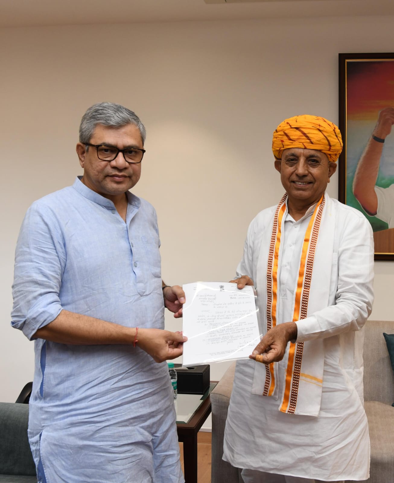 किशनगढ़ रेलवे स्टेशन पर स्वीकृत हुआ वंदे भारत एक्सप्रेस का ठहराव किशनगढ़ रेलवे स्टेशन पर स्वीकृत हुआ वंदे भारत एक्सप्रेस का ठहराव
