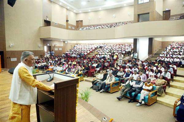 आयुर्वेद संस्थान में, देश का प्रकृति परीक्षण अभियान का संवेदीकरण कार्यक्रम