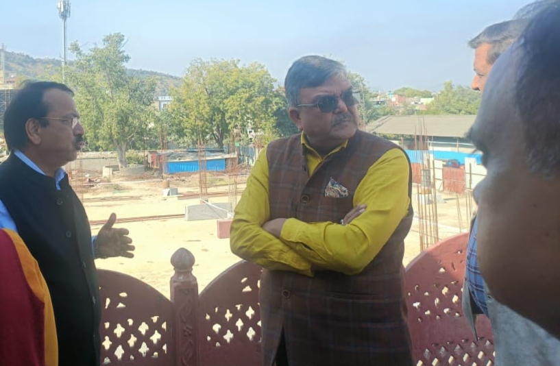 रेलवे महाप्रबंधक का उदयपुर दौरा, स्टेशन पुनर्विकास कार्यों का किया निरीक्षण रेलवे महाप्रबंधक का उदयपुर दौरा, स्टेशन पुनर्विकास कार्यों का किया निरीक्षण