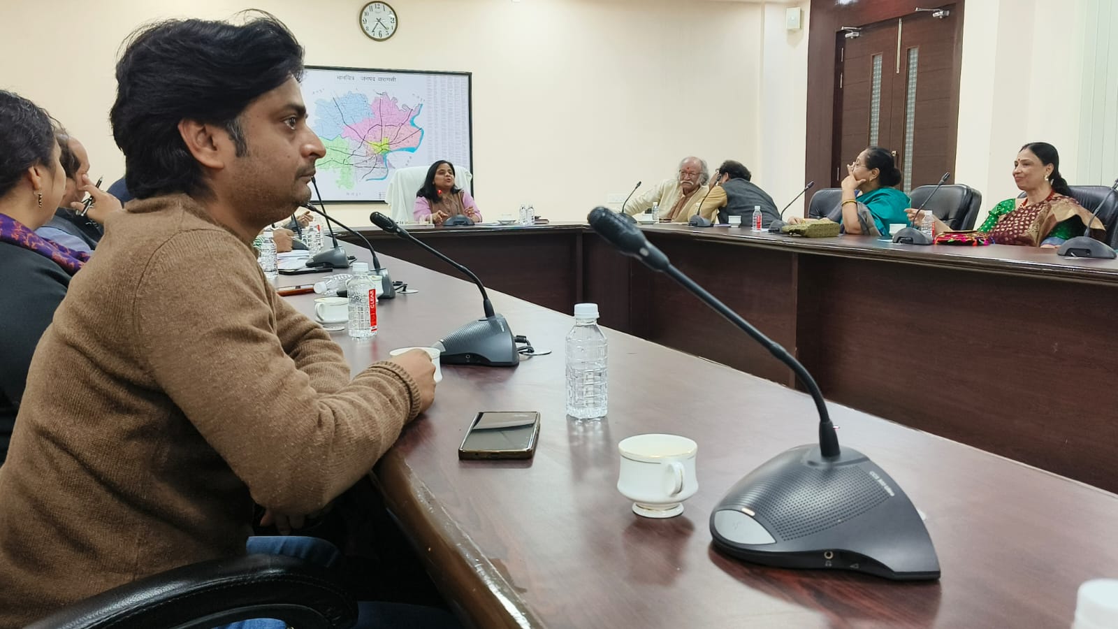 काशी सांसद सांस्कृतिक प्रतियोगिता को लेकर बैठक काशी सांसद सांस्कृतिक प्रतियोगिता को लेकर बैठक