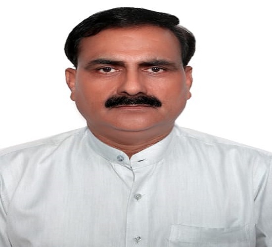 कानपुर सीएसए के शाकभाजी अनुभाग के सस्य विद डॉ.राजीव का छाया चित्र कानपुर सीएसए के शाकभाजी अनुभाग के सस्य विद डॉ.राजीव का छाया चित्र