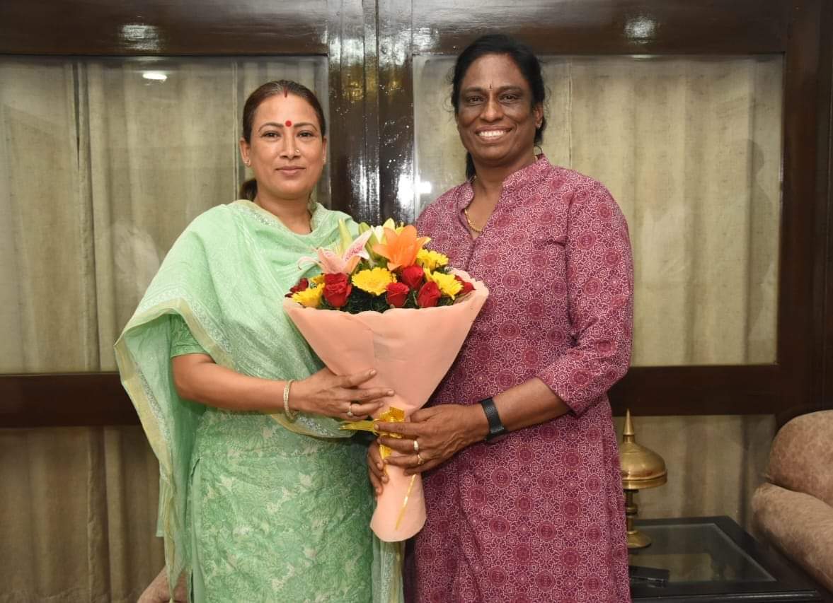 खेल मंत्री रेखा आर्या व राष्ट्रीय खेल सचिवालय उत्तराखंड के अपर मुख्य कार्यकारी अधिकारी प्रशांत आर्य। खेल मंत्री रेखा आर्या व राष्ट्रीय खेल सचिवालय उत्तराखंड के अपर मुख्य कार्यकारी अधिकारी प्रशांत आर्य।