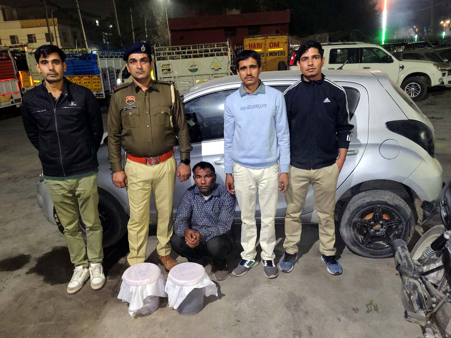 अफीम सहित पकड़ा गया आरोपी