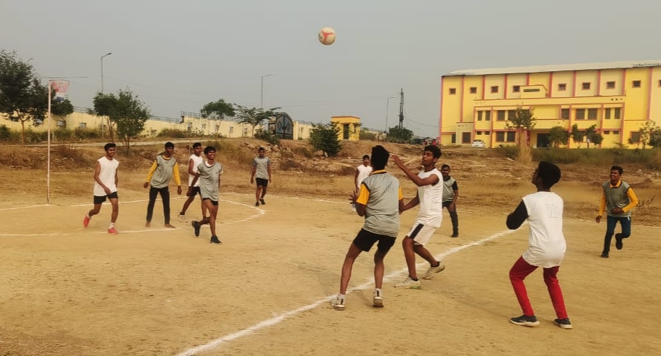 स्टेडियम मीरजापुर और विंध्यवासिनी स्पोर्टिंग क्लब ने किया फाइनल में प्रवेश स्टेडियम मीरजापुर और विंध्यवासिनी स्पोर्टिंग क्लब ने किया फाइनल में प्रवेश