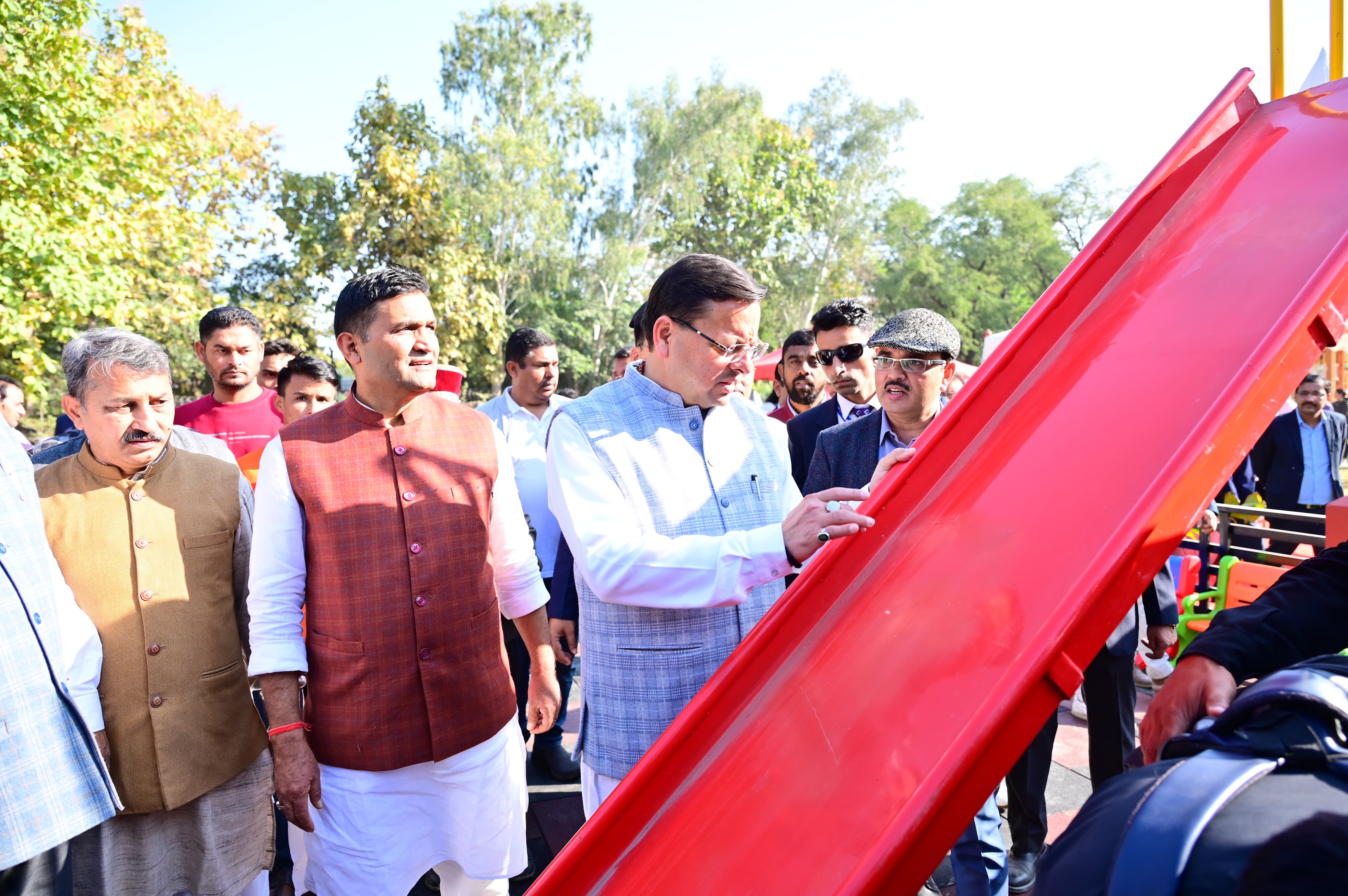 हल्द्वानी सिटी फॉरेस्ट में मुख्यमंत्री पुष्कर सिंह धामी। हल्द्वानी सिटी फॉरेस्ट में मुख्यमंत्री पुष्कर सिंह धामी।