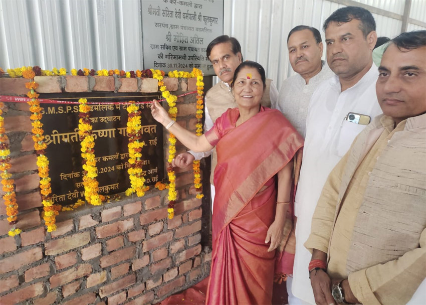 30 Snp-1 सोनीपत: विकास कार्यो का उद्घाटन करते हुए विधायक कृष्णा गहलावत। 30 Snp-1 सोनीपत: विकास कार्यो का उद्घाटन करते हुए विधायक कृष्णा गहलावत।