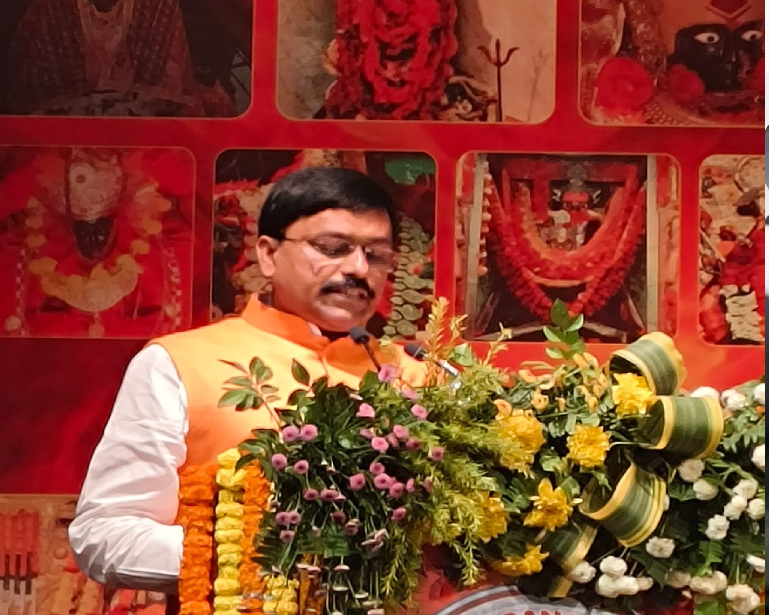 केंद्र सरकार ने ओरछा में पर्यटन अधोसंरचनाओं और सुविधाओं के विकास के लिए 200 करोड़ रुपए स्वीकृत किए केंद्र सरकार ने ओरछा में पर्यटन अधोसंरचनाओं और सुविधाओं के विकास के लिए 200 करोड़ रुपए स्वीकृत किए