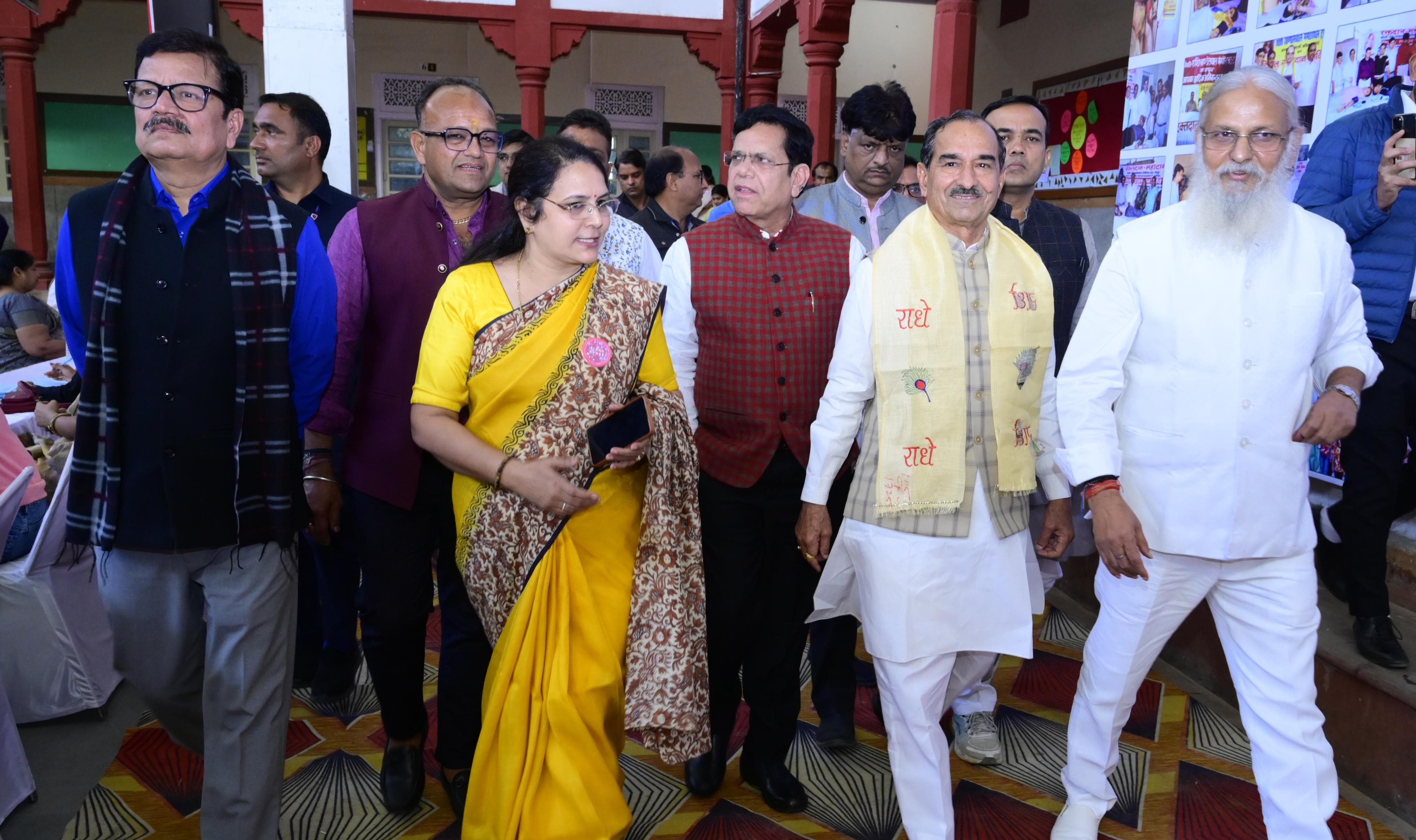 हर इंसान रक्तदान कर कमा सकता है पुण्य: मदन राठौड़ हर इंसान रक्तदान कर कमा सकता है पुण्य: मदन राठौड़