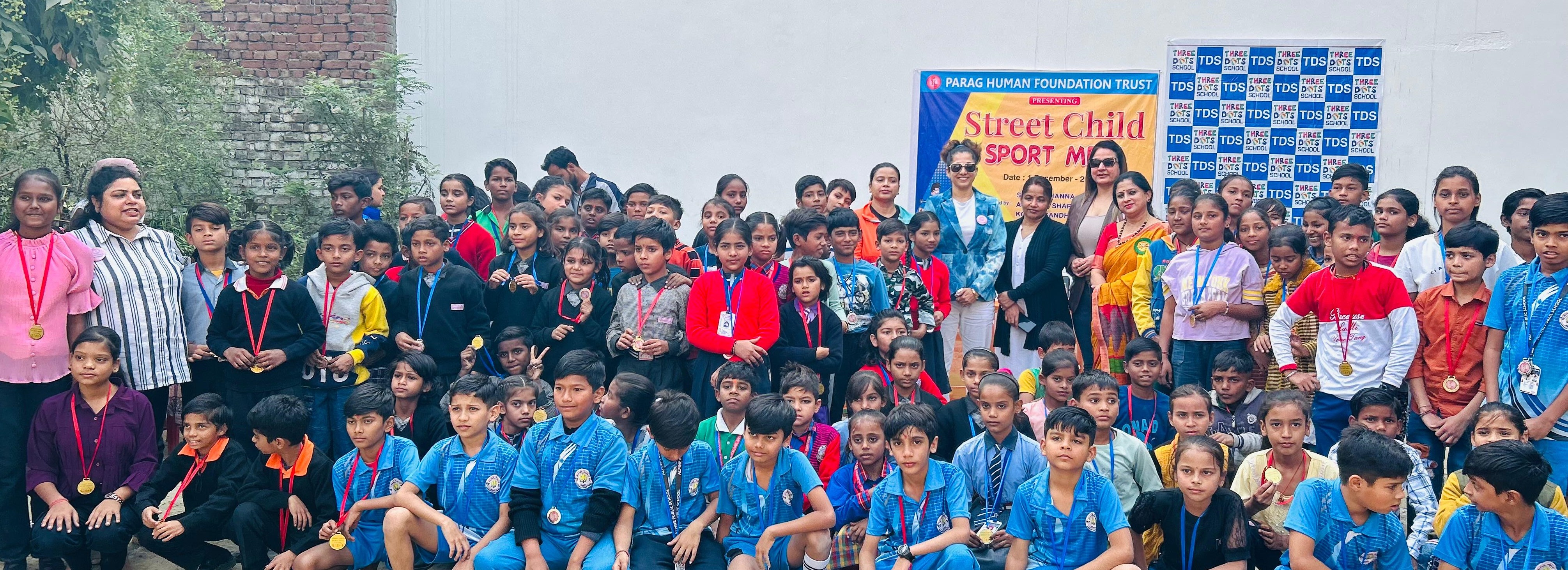 पराग ह्यूमन फाउंडेशन ट्रस्ट ने गरीब, असहाय बच्चों के लिए स्पोर्ट्स मीट का किया आयोजन पराग ह्यूमन फाउंडेशन ट्रस्ट ने गरीब, असहाय बच्चों के लिए स्पोर्ट्स मीट का किया आयोजन