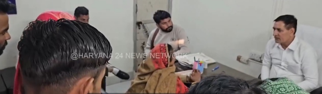 हिंदू संगठन थाने में