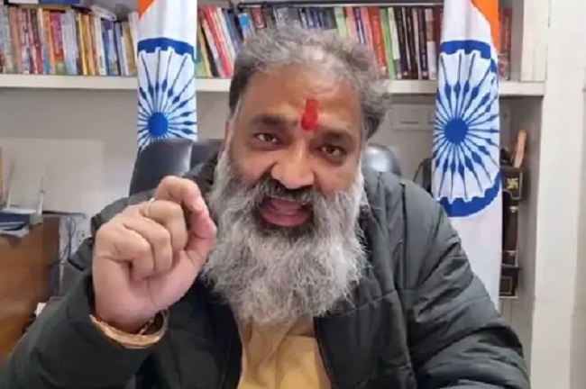 वीरेश शांडिल्य का इंटरनेट से लिया गया फोटो वीरेश शांडिल्य का इंटरनेट से लिया गया फोटो