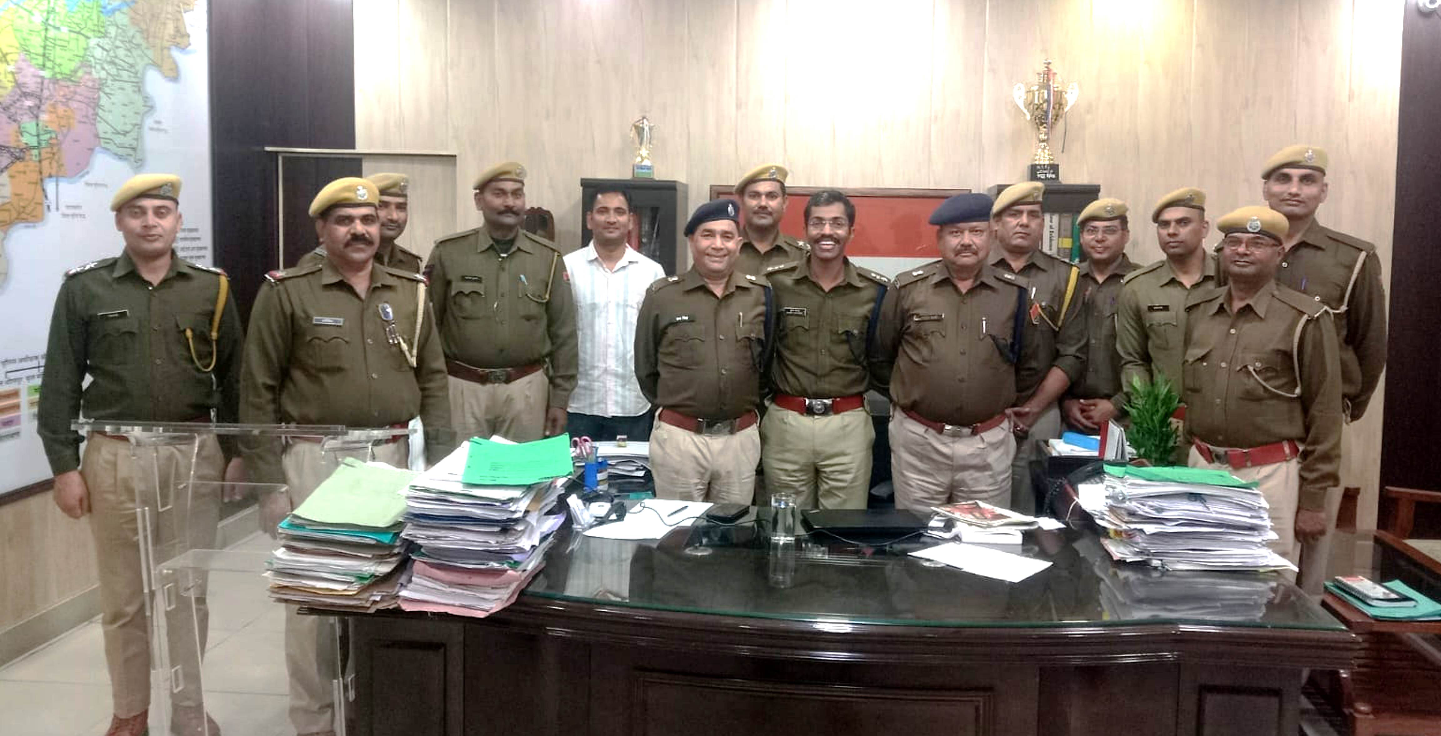 धौलपुर में टी विद पुलिस परिवार कार्यकम का आगाज धौलपुर में टी विद पुलिस परिवार कार्यकम का आगाज