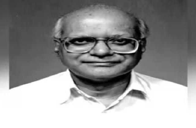 पूर्व माकपा सांसद स्वदेश चक्रवर्ती पूर्व माकपा सांसद स्वदेश चक्रवर्ती