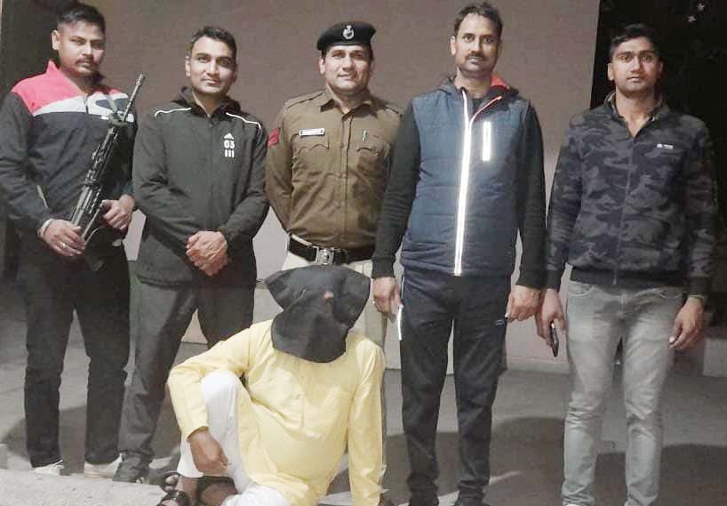 4 Snp-6 सोनीपत:धोखाधड़ी मामले में इनामी फरार आरोपी गिरफ्तार 4 Snp-6 सोनीपत:धोखाधड़ी मामले में इनामी फरार आरोपी गिरफ्तार
