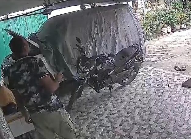 भूकंप के झटके महसूस हुए भूकंप के झटके महसूस हुए
