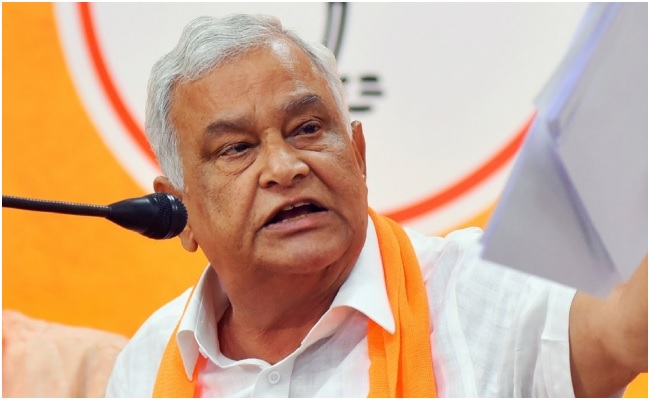 कृषि मंत्री किरोड़ीलाल ने महेश नगर थानाधिकारी कविता शर्मा की नौकरी पर उठाया सवाल कृषि मंत्री किरोड़ीलाल ने महेश नगर थानाधिकारी कविता शर्मा की नौकरी पर उठाया सवाल