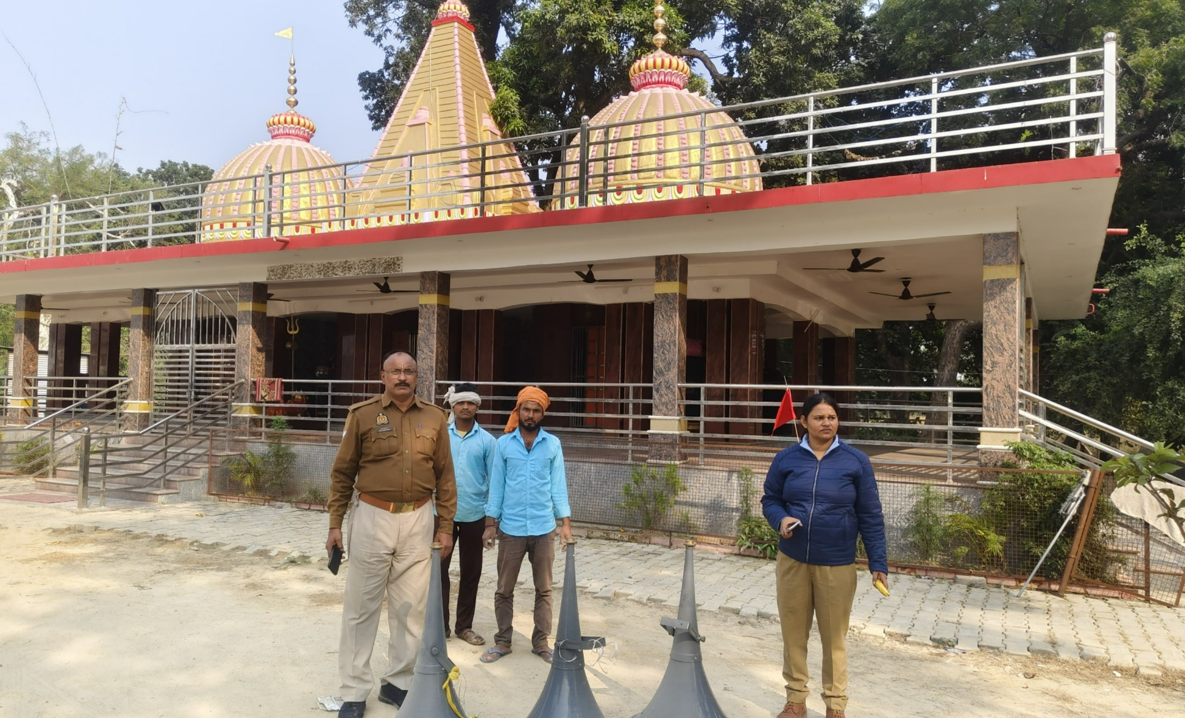 धार्मिक स्थलों पर लगे लाउडस्पीकर शासन की गाइडलाइन के अनुसार ही बजेंगे :पुलिस अधीक्षक धार्मिक स्थलों पर लगे लाउडस्पीकर शासन की गाइडलाइन के अनुसार ही बजेंगे :पुलिस अधीक्षक