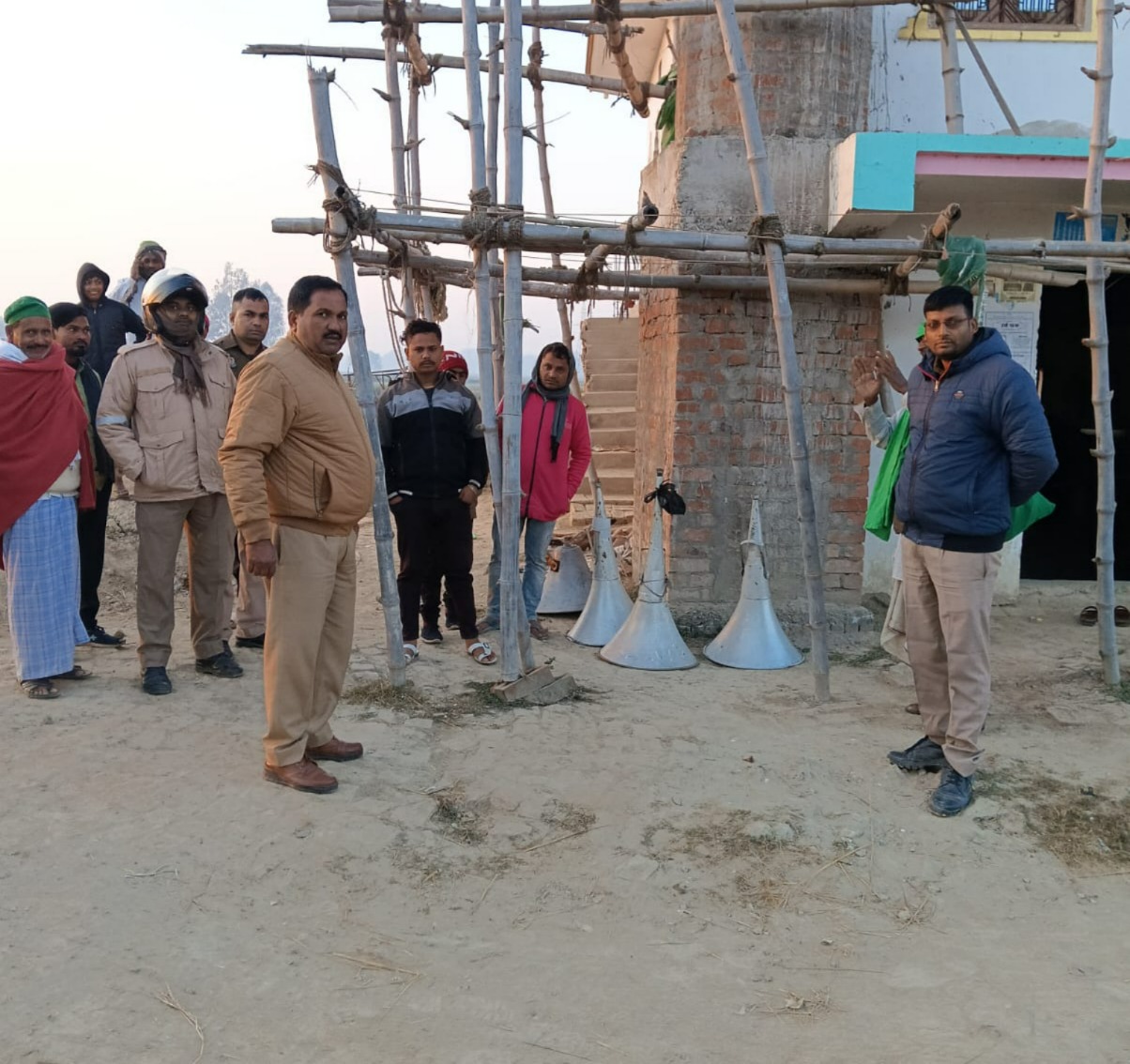 धार्मिक स्थलों पर लगे लाउडस्पीकर शासन की गाइडलाइन के अनुसार ही बजेंगे :पुलिस अधीक्षक धार्मिक स्थलों पर लगे लाउडस्पीकर शासन की गाइडलाइन के अनुसार ही बजेंगे :पुलिस अधीक्षक
