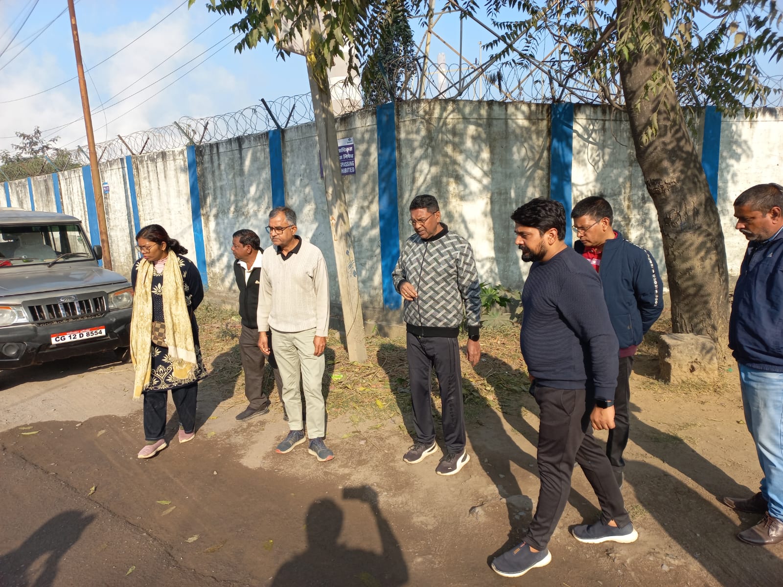 आयुक्त ने किया बालको जोन के विभिन्न वार्डो का दौरा आयुक्त ने किया बालको जोन के विभिन्न वार्डो का दौरा