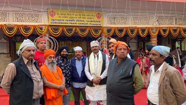 गुरूद्वारे में महापौर गुरूद्वारे में महापौर