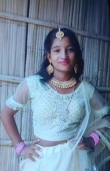 मृतिका फाइल फोटो मृतिका फाइल फोटो