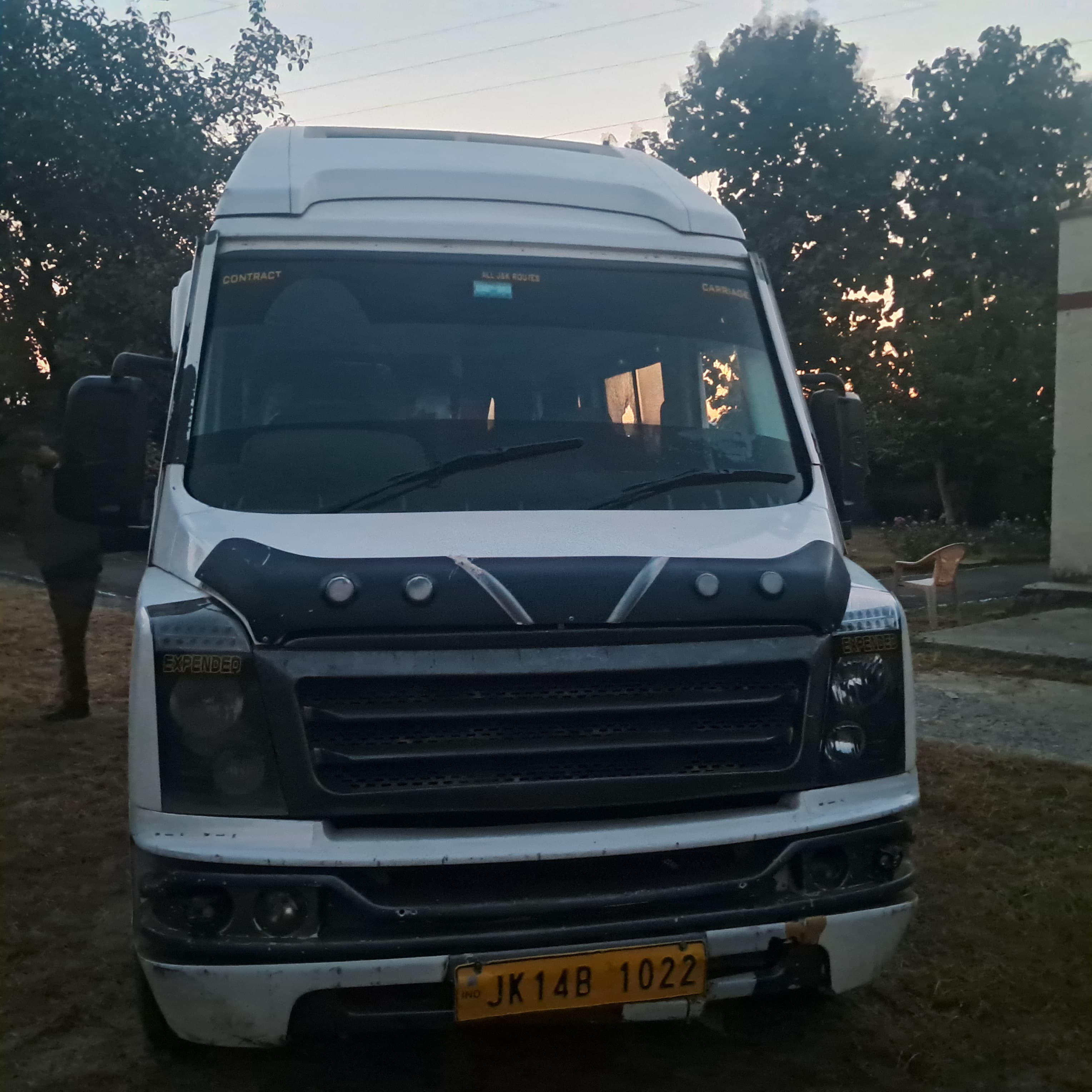 Animal smuggling attempt foiled in tempo traveler Animal smuggling attempt foiled in tempo traveler
