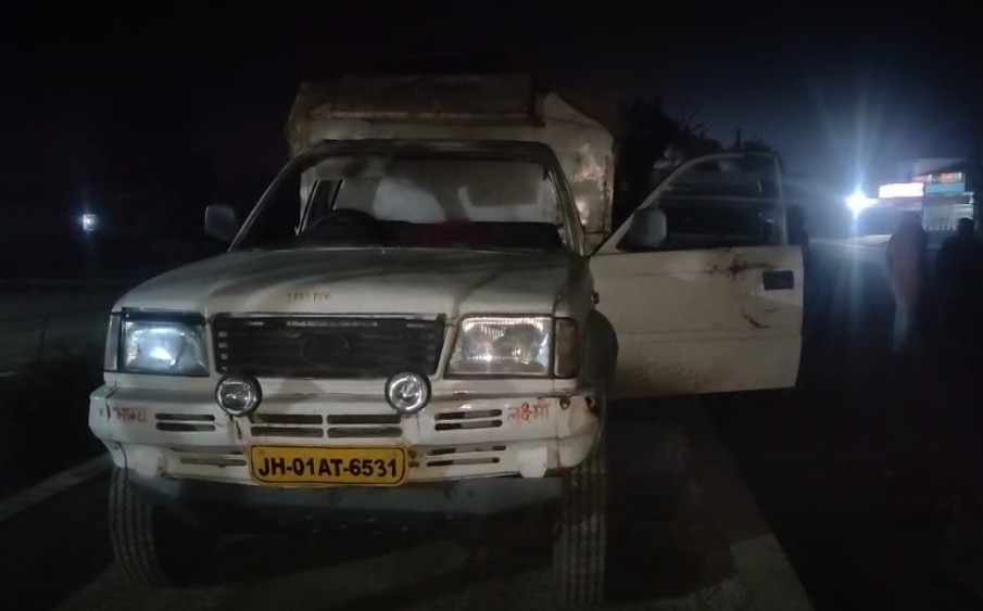 पुलिस द्वारा जप्त की गई गाड़ी पुलिस द्वारा जप्त की गई गाड़ी