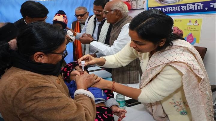 राष्ट्रीय पल्स पोलियो अभियान का शुभारंभ राष्ट्रीय पल्स पोलियो अभियान का शुभारंभ