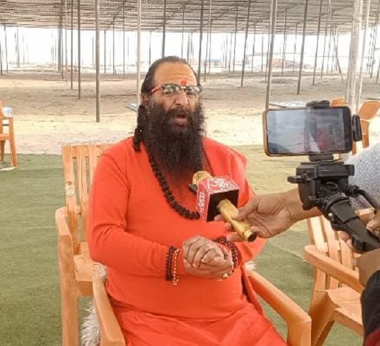 अखिल भारतीय अखाड़ा परिषद के अध्यक्ष रविंद्र पुरी महाराज का छाया चित्र
